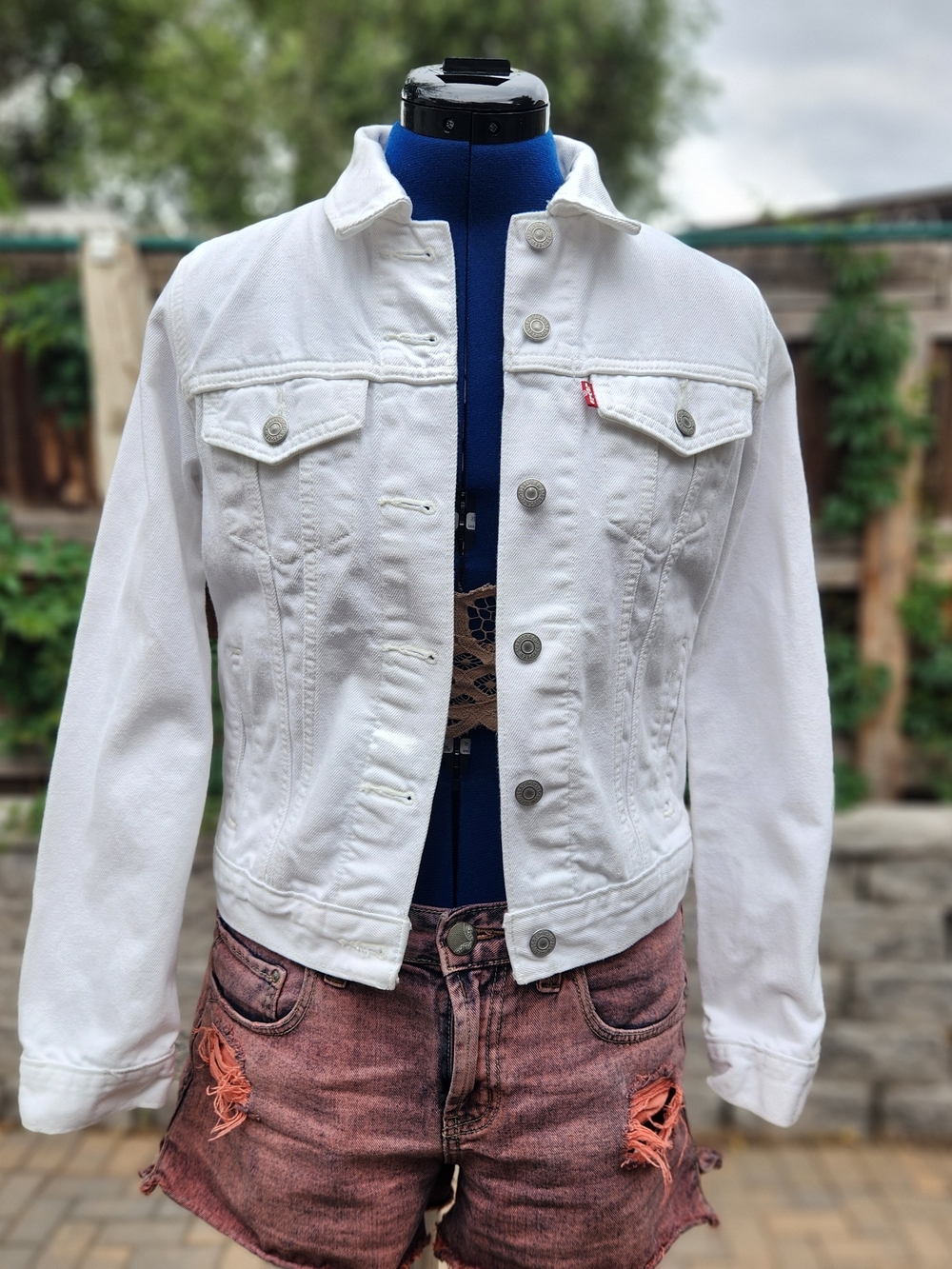 Levi's White Denim Original Trucker Jacket - XS